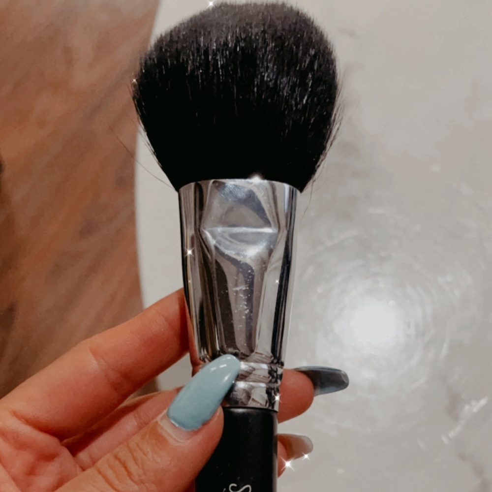 Sigma Makeup Large Powder Brush F20